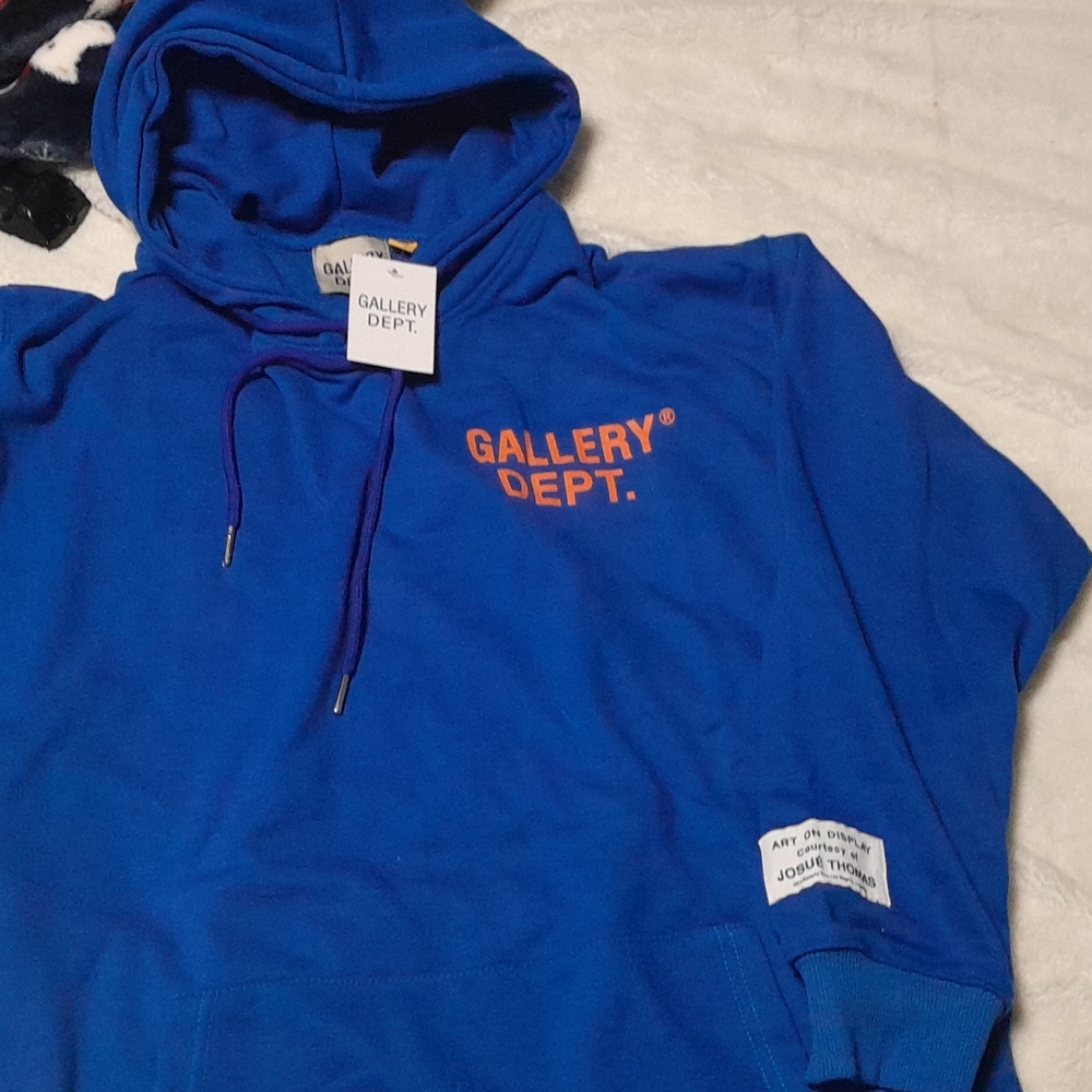Gallery department sweatshirt
